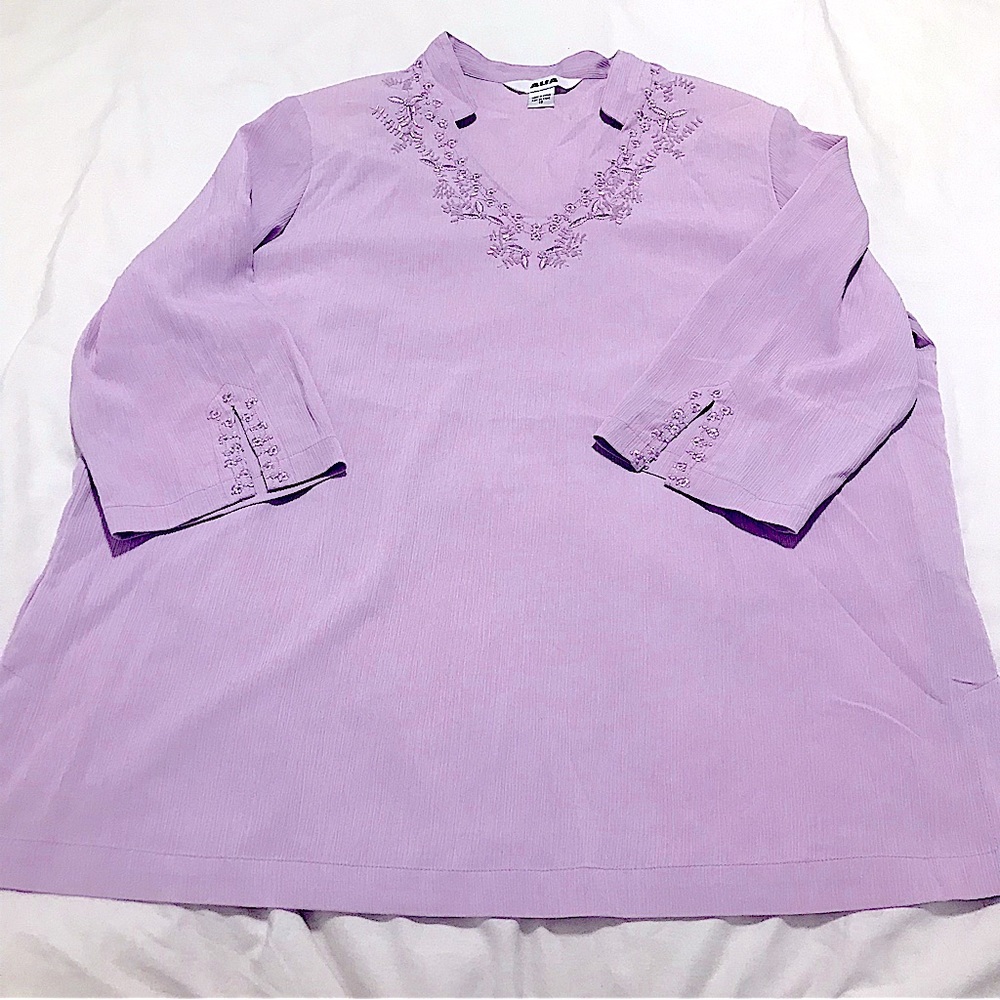 Alia Lilac Purple Tunic Top Embroidery & Bead Embellishments on Neck & Sleeves